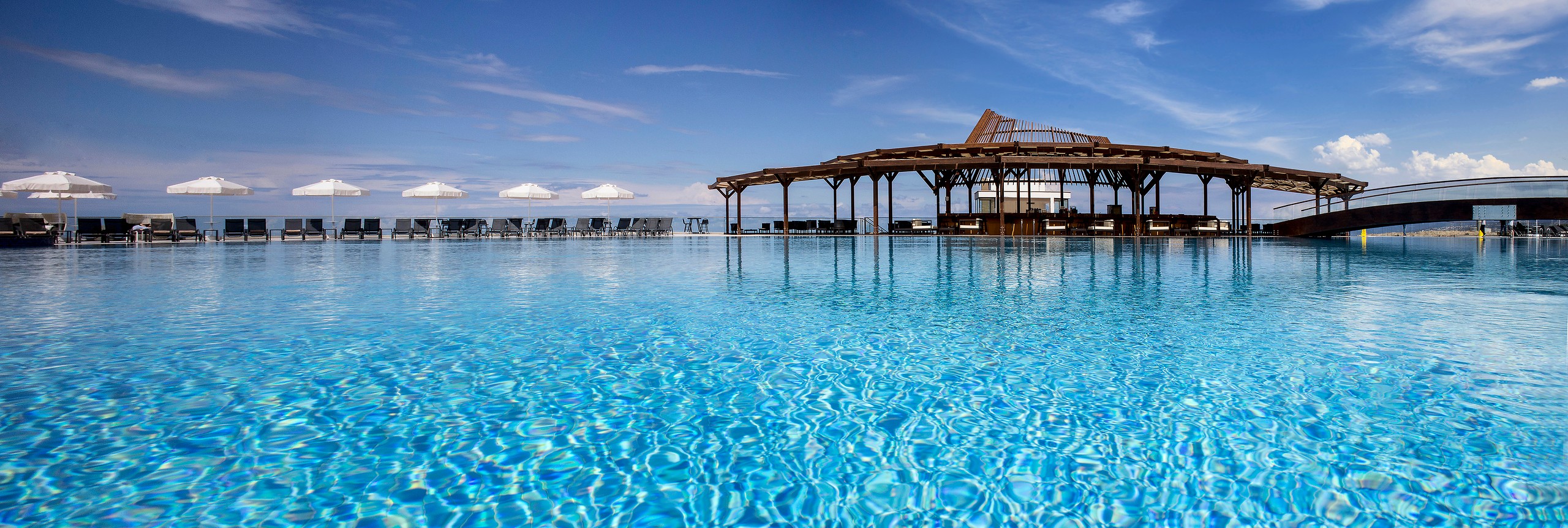 elexus spa resort swimming pool