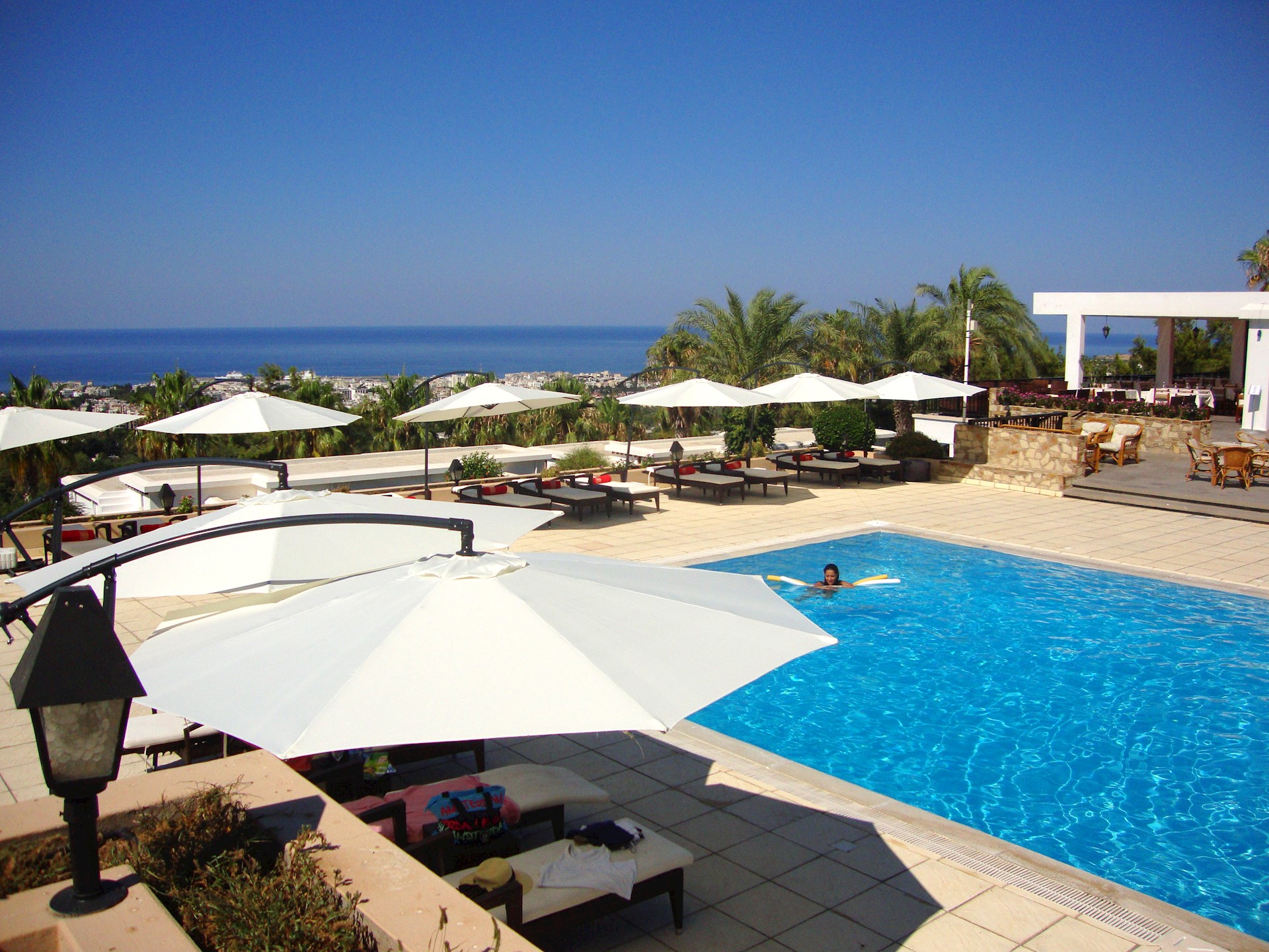onar holiday sea view pool