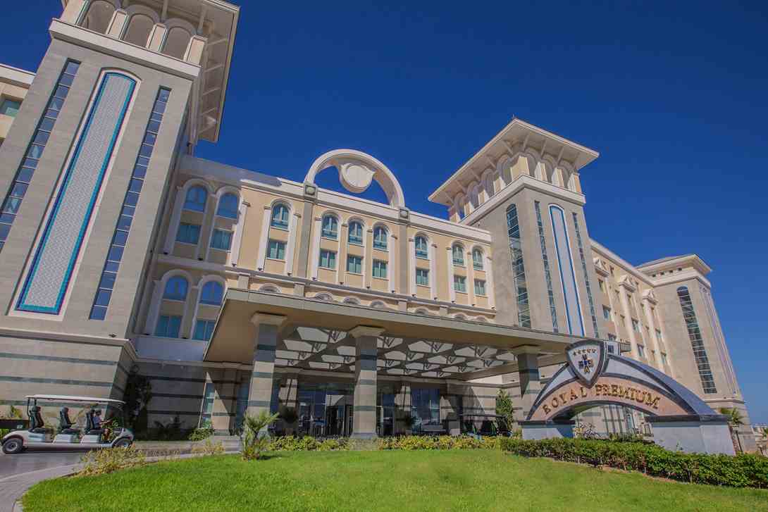 merit royal premium hotel entrance