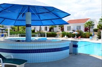 Swim up for a cocktail!