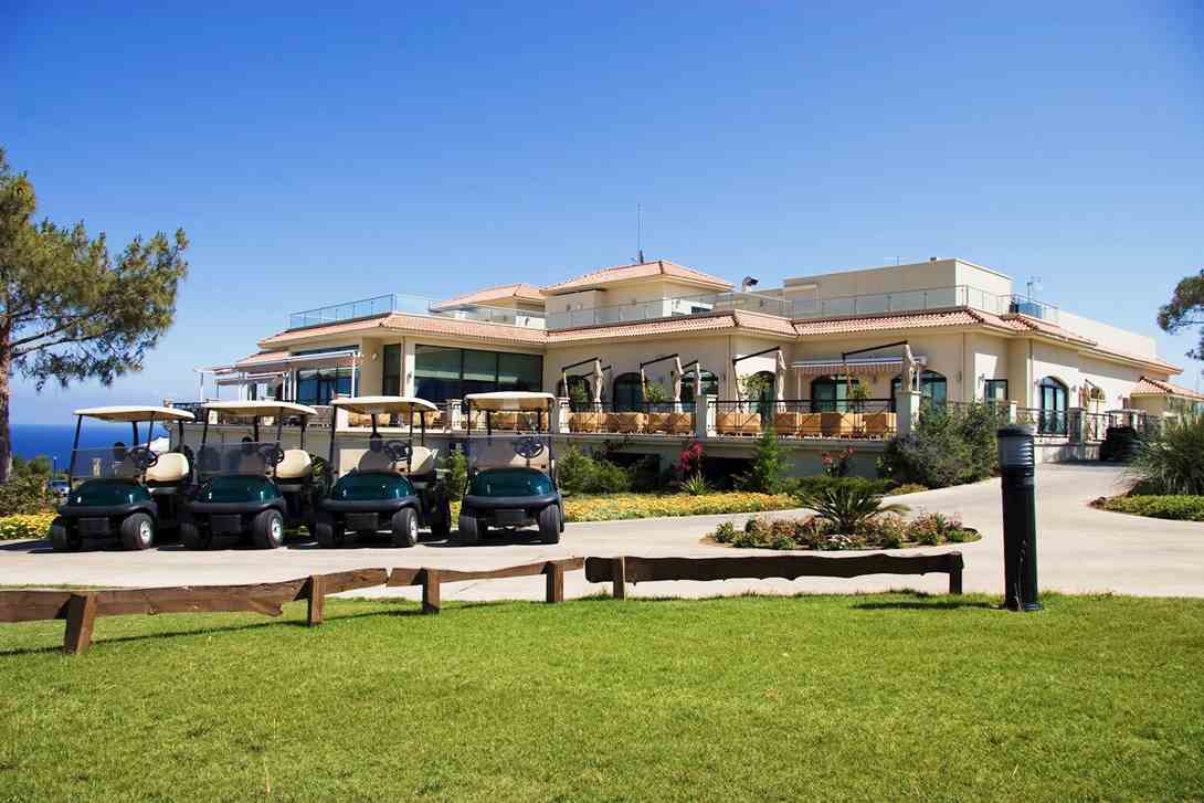 korineum golf kyrenia resort