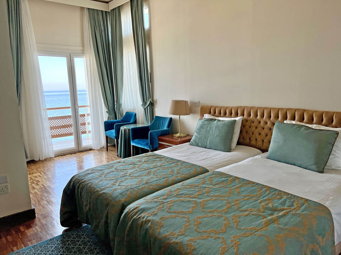 hotel room with seaview dome hotel