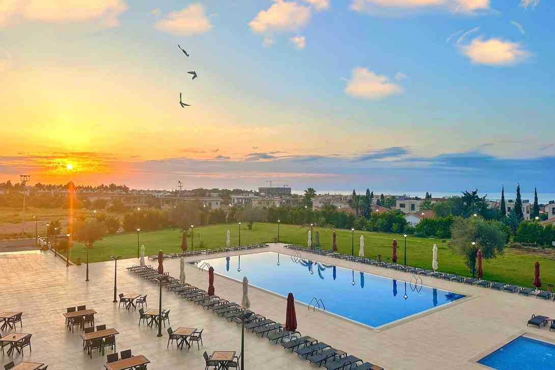 49 mc palace pool view kyrenia